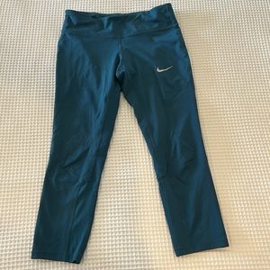 Small nike leggings